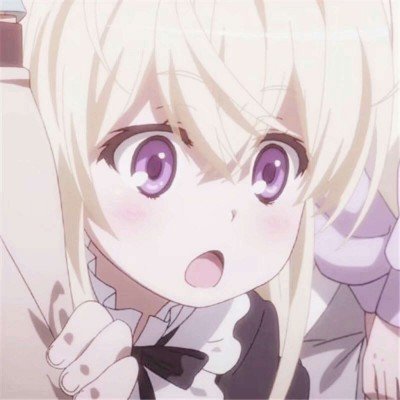 美女COS《巫师3》叶奈法惊艳绝伦 白嫩香肩紫眸勾人